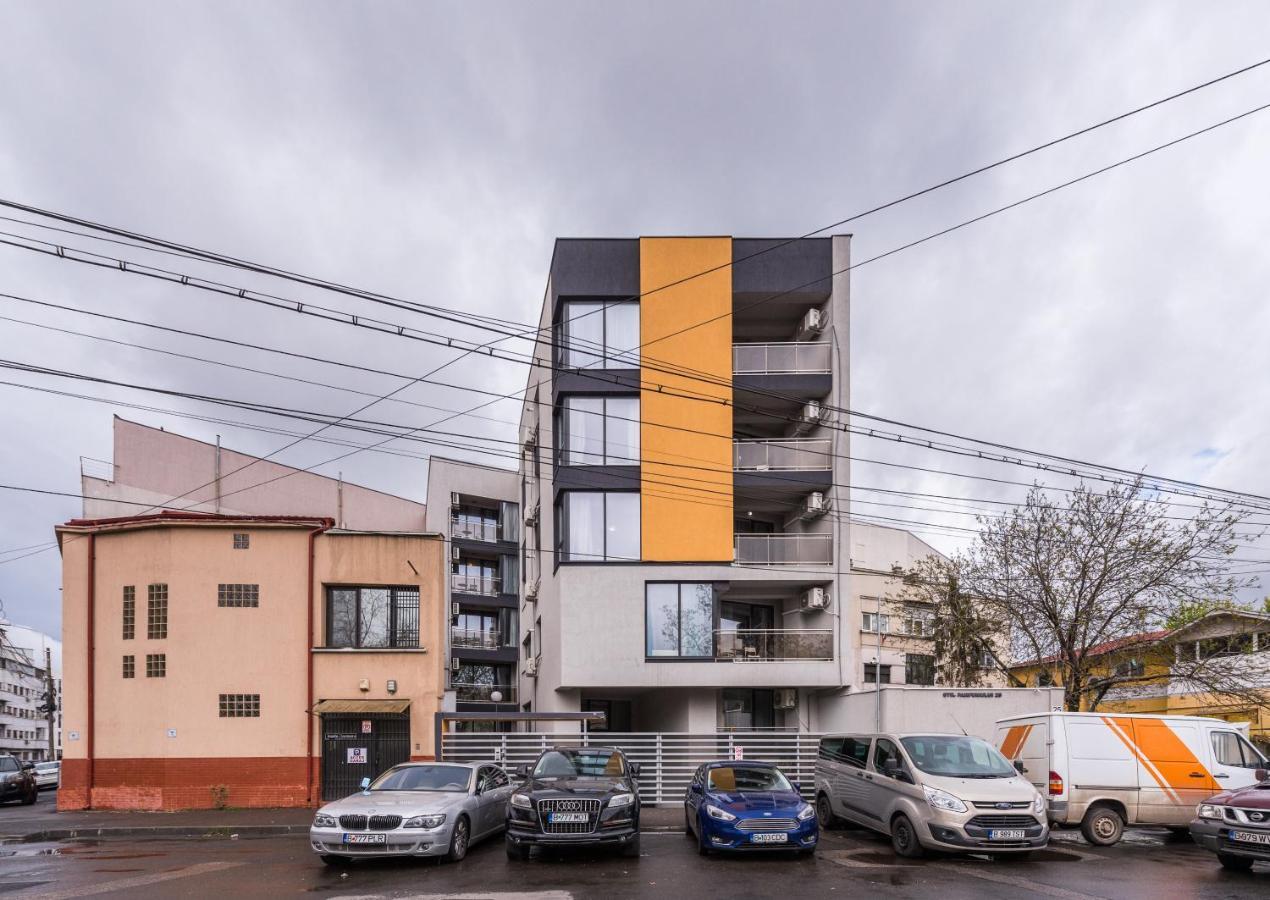 Christmas Magic At Shabbat Apartments Bucharest Exterior photo